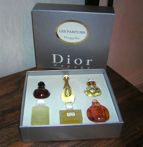 christian dior sampler collection.